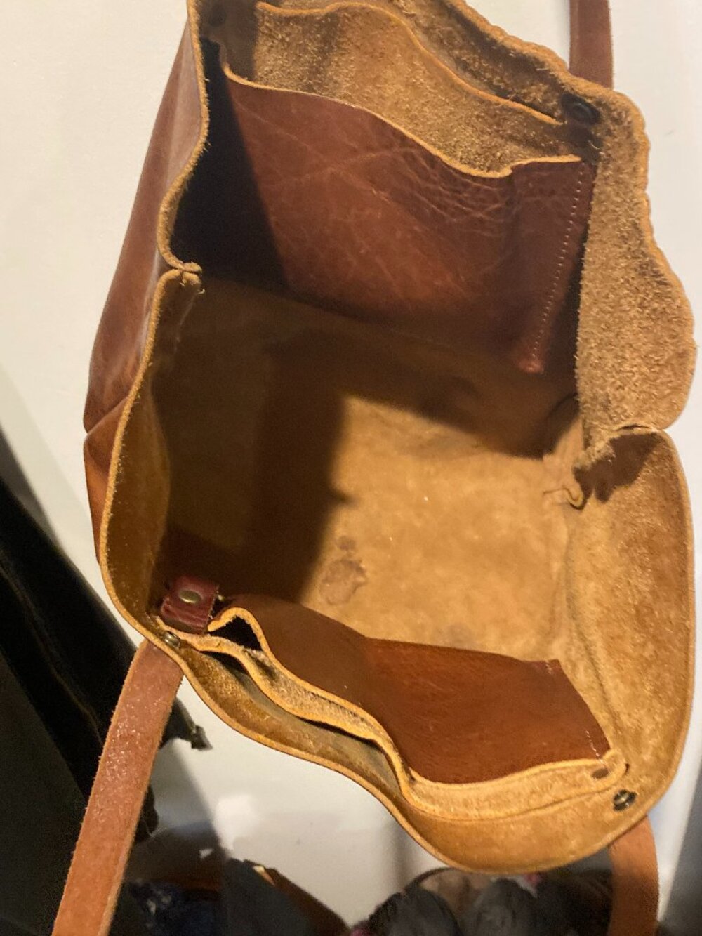 Go Forth Goods Large Leather Avery Tote Saddle - Picture 6 of 11